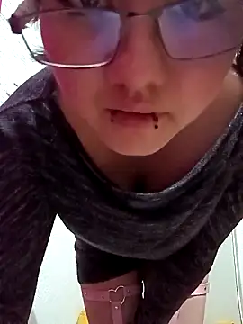 Ftm Bunny online show from 13, 9, 2025