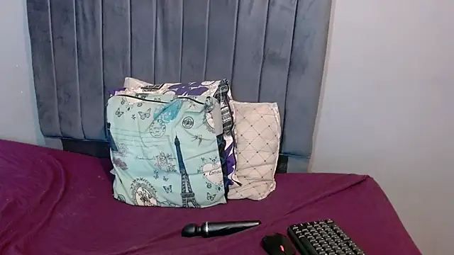 Snapshot of ChubbyBuddyxXx chatting on 5, 10, 2025 ChubbyBuddyxXx online show from 5, 10, 2025