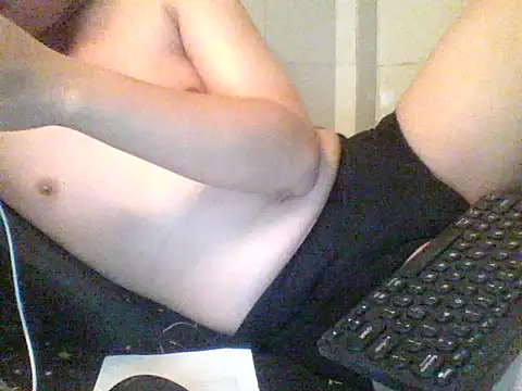 Snapshot of graytop97 chatting on 25, 9, 2025 graytop97 online show from 25, 9, 2025