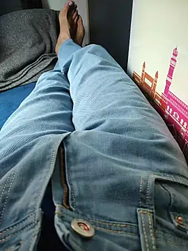 Sweetfucker  online show from 27, 6, 2026
