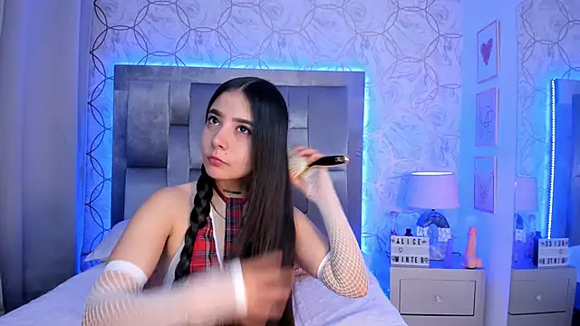 AlliceWinter online show from 25, 10, 2025