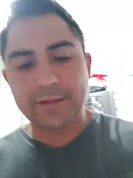 Snapshot of Bradd_32 chatting on 12, 5, 2026 Bradd 32 online show from 12, 5, 2026