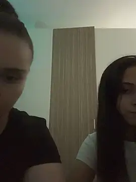 Snapshot of FemmeAffair chatting on 19, 10, 2025 FemmeAffair online show from 19, 10, 2025