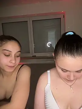 Snapshot of FemmeAffair chatting on 4, 3, 2026 FemmeAffair online show from 4, 3, 2026