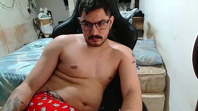 Snapshot of Leonino231 chatting on 27, 6, 2026 Leonino231 online show from 27, 6, 2026