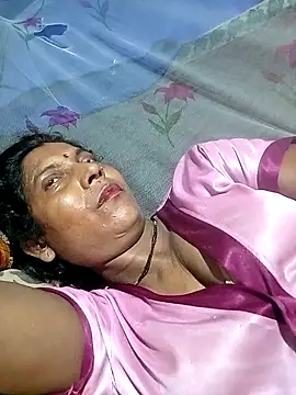 Snapshot of Savita992 chatting on 21, 4, 2026 Savita992 online show from 21, 4, 2026
