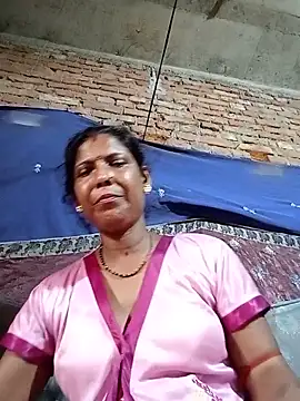 Snapshot of Savita992 chatting on 28, 6, 2026 Savita992 online show from 28, 6, 2026