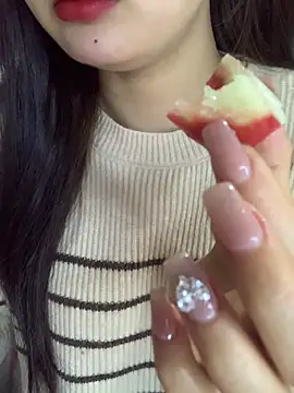 Snapshot of Linhtruong_ chatting on 12, 1, 2026 Linhtruong online show from 12, 1, 2026