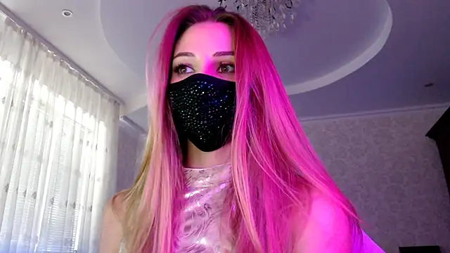 Snapshot of Iris_lave chatting on 12, 7, 2026 Iris lave online show from 12, 7, 2026