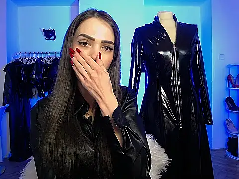 AlienaMoore online show from 21, 2, 2026