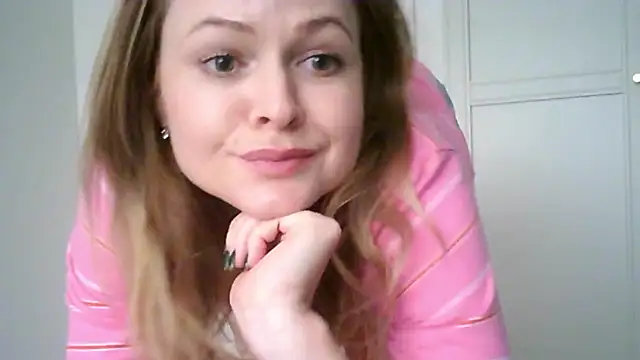 Ginger-bb online show from 27, 10, 2025