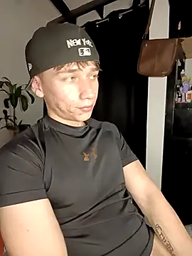 Logan sixxer online show from 16, 9, 2025