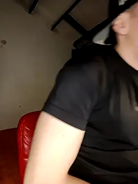 Logan sixxer online show from 28, 9, 2025