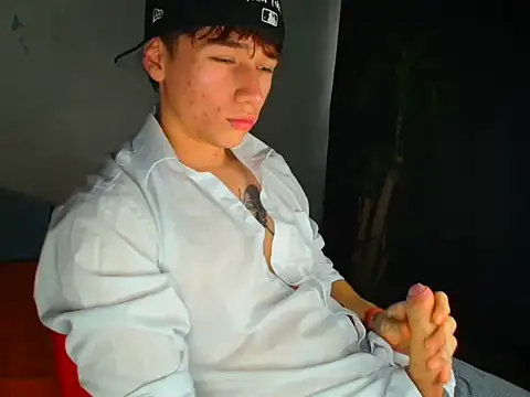 Logan sixxer online show from 11, 10, 2025