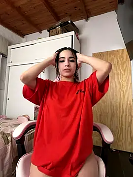 Babylovetiernax online show from 7, 11, 2025