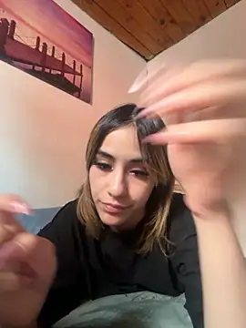 Babylovetiernax online show from 11, 11, 2025