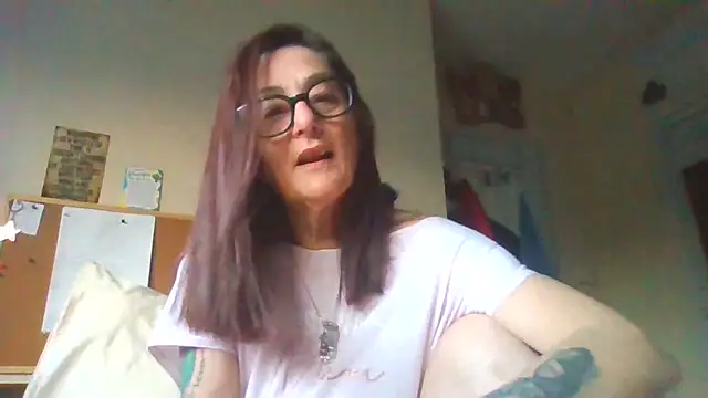 Mistress-Ivy51 online show from 27, 4, 2026