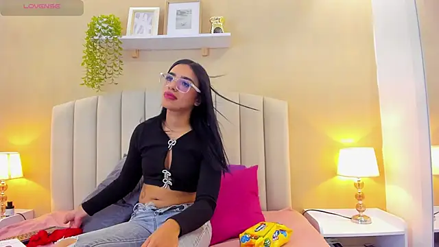 Rachel Donnelly online show from 26, 3, 2026