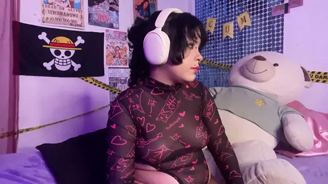 Snapshot of PixelKitty_ chatting on 13, 6, 2026 PixelKitty online show from 13, 6, 2026
