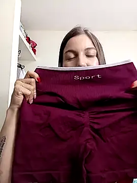 Arianna Moss online show from 24, 2, 2026