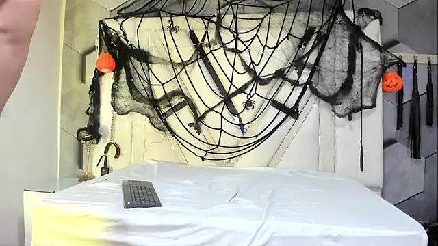 PeterBowel online show from 15, 10, 2025