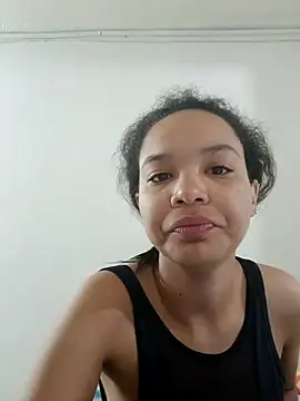 Ayshel cooperr online show from 4, 10, 2025