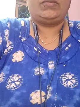 lathikaqueentamil online show from 1, 11, 2025