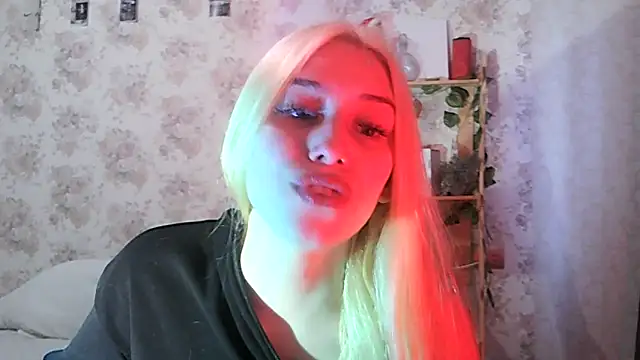 ClaireLaSweet online show from 11, 11, 2025