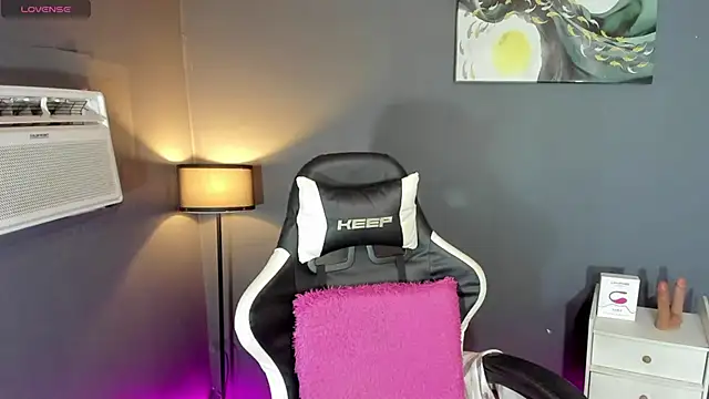 SexGoddess Seraphina online show from 7, 10, 2025