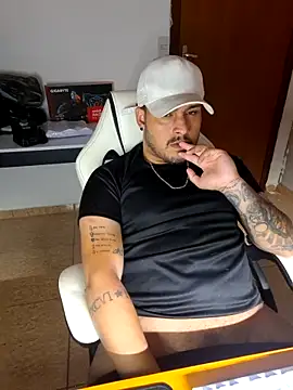 Mineirinhoot online show from 21, 12, 2025