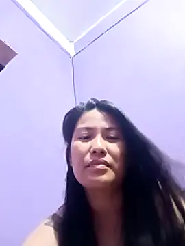 Uniquebeauty32 online show from 25, 2, 2026