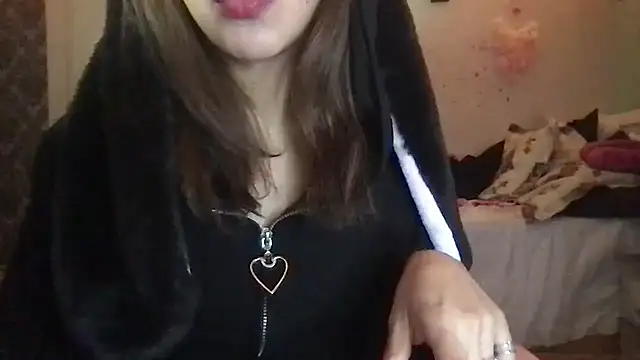 nekowaifuuu online show from 10, 11, 2025