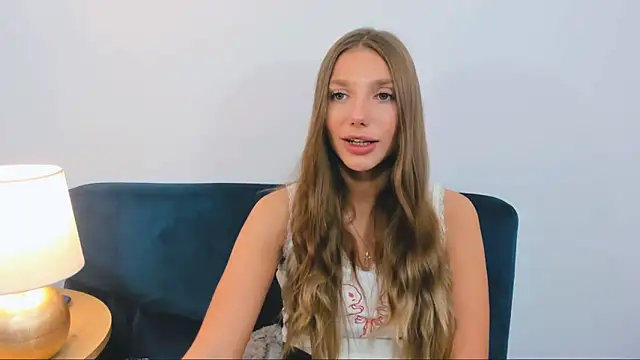 EmmaGorgeous online show from 24, 9, 2025