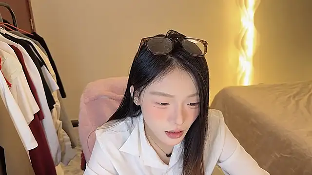 Robin-o3 online show from 14, 11, 2025