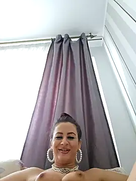 Snapshot of ShineBright88 chatting on 21, 9, 2025 ShineBright88 online show from 21, 9, 2025