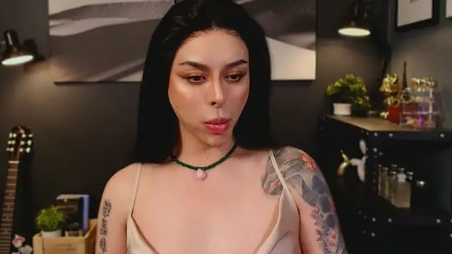 LUNACOCKSLAYER online show from 2, 11, 2025