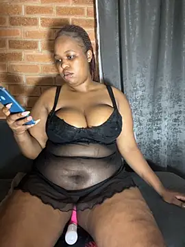 SEXYBOOBS21D online show from 27, 10, 2025