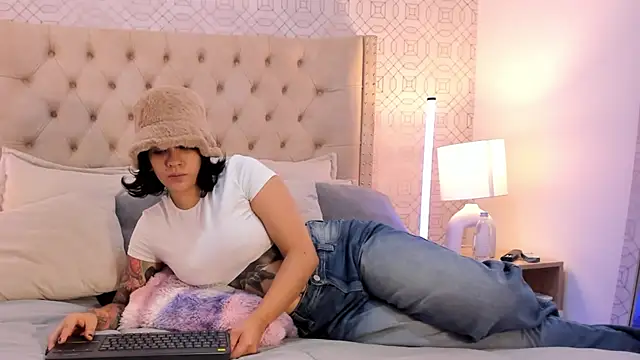 SuccubusDolly online show from 7, 11, 2025