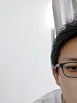 mitsuki0915 online show from 14, 4, 2026