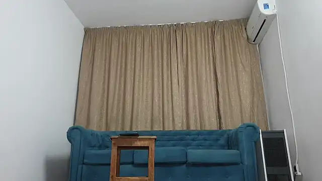 Snapshot of BLOND_GOD chatting on 27, 5, 2026 BLOND GOD online show from 27, 5, 2026