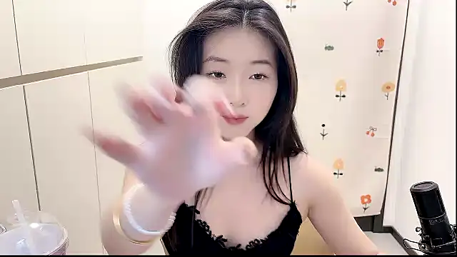 Rosalind xixi online show from 17, 9, 2025