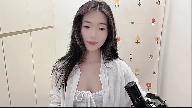 Rosalind xixi online show from 23, 9, 2025