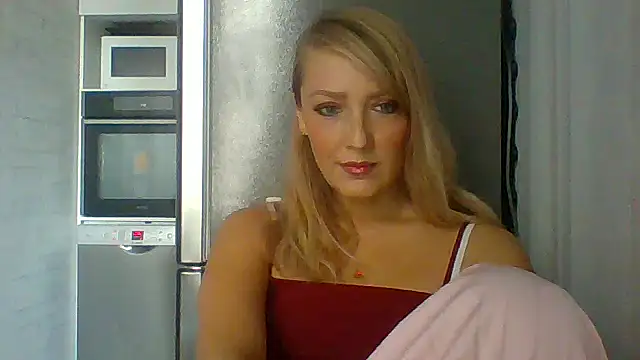 Vexxaa online show from 9, 11, 2025