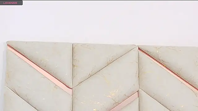 AlanaDoll online show from 15, 10, 2025