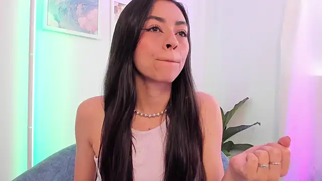 canelleGarces online show from 10, 10, 2025