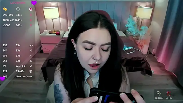 Snapshot of ashton_heidii chatting on 4, 5, 2026 ashton heidii online show from 4, 5, 2026