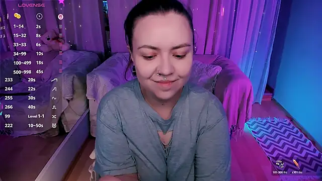 Snapshot of ashton_heidii chatting on 28, 6, 2026 ashton heidii online show from 28, 6, 2026