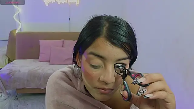 Lalalutsy tay online show from 3, 10, 2025