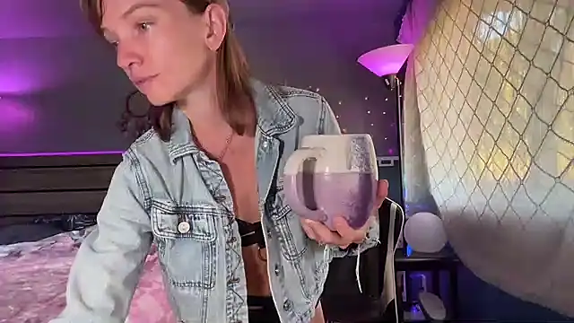 ajmiller25 online show from 14, 7, 2026