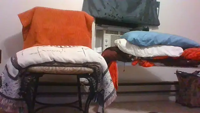 jarjar83 online show from 10, 9, 2025